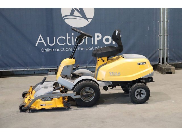 Zitmaaier stiga villa classic benzine 2012 - afbeelding 1 van  1