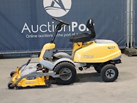 Zitmaaier stiga villa classic benzine 2012