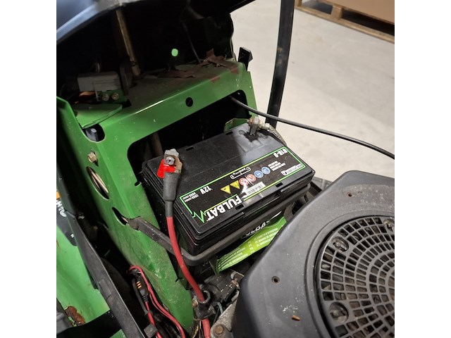 Zitmaaier zonder maaibak met aanhangwagen , john deere, lt 155 twin touch automatic - afbeelding 9 van  34