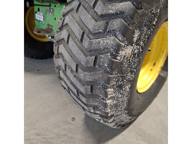 Zitmaaier zonder maaibak met aanhangwagen , john deere, lt 155 twin touch automatic - afbeelding 18 van  34