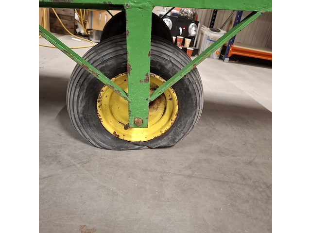 Zitmaaier zonder maaibak met aanhangwagen , john deere, lt 155 twin touch automatic - afbeelding 28 van  34