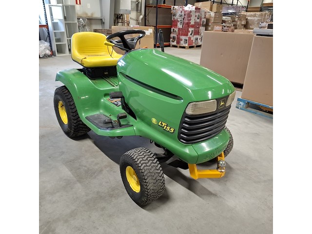 Zitmaaier zonder maaibak met aanhangwagen , john deere, lt 155 twin touch automatic - afbeelding 32 van  34