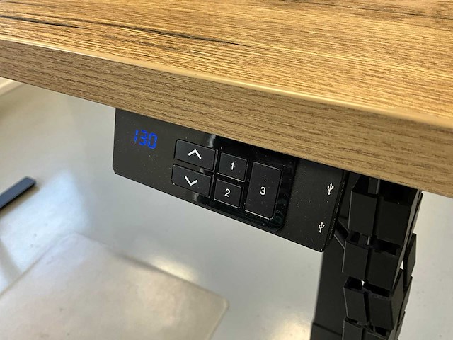 Zit/sta werkplek - afbeelding 7 van  9