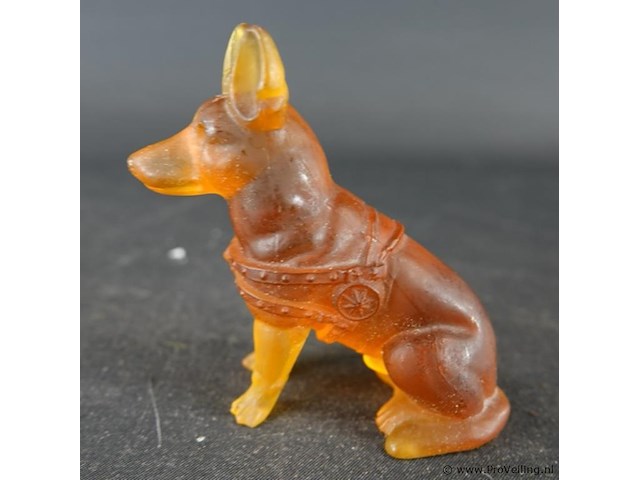 Zittende hond - afbeelding 2 van  5