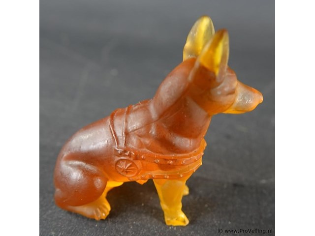 Zittende hond - afbeelding 4 van  5