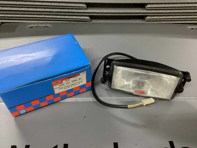 Zkw autoverlichting (100x) - afbeelding 1 van  2