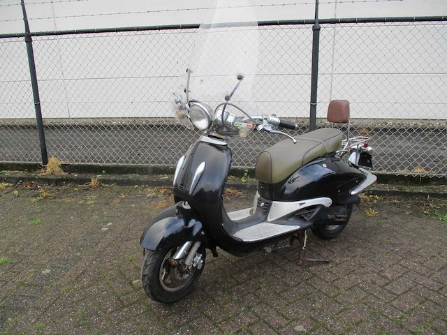 Znen - bromscooter - aurora 5 (qt-h/hs) retro - scooter - afbeelding 4 van  11