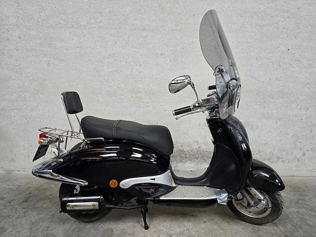 Znen - snorscooter - aurora - 4t 25km uitvoering fp848t - afbeelding 2 van  2