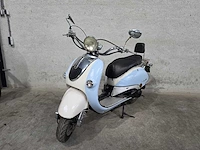 Znen - snorscooter - aurora - brommer 4t 25km uitvoering d707tv - afbeelding 3 van  7