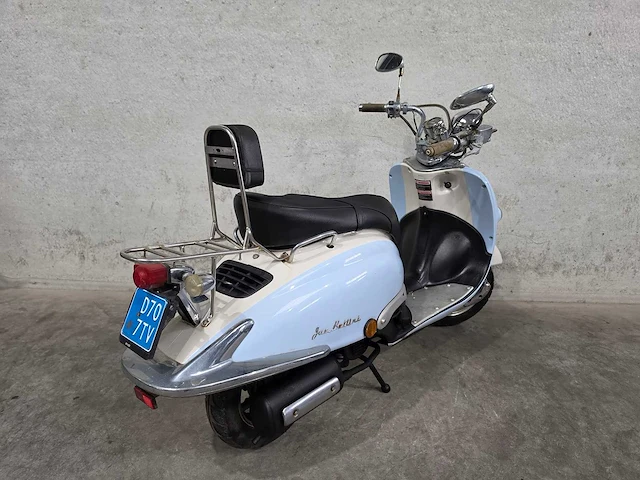 Znen - snorscooter - aurora - brommer 4t 25km uitvoering d707tv - afbeelding 6 van  7