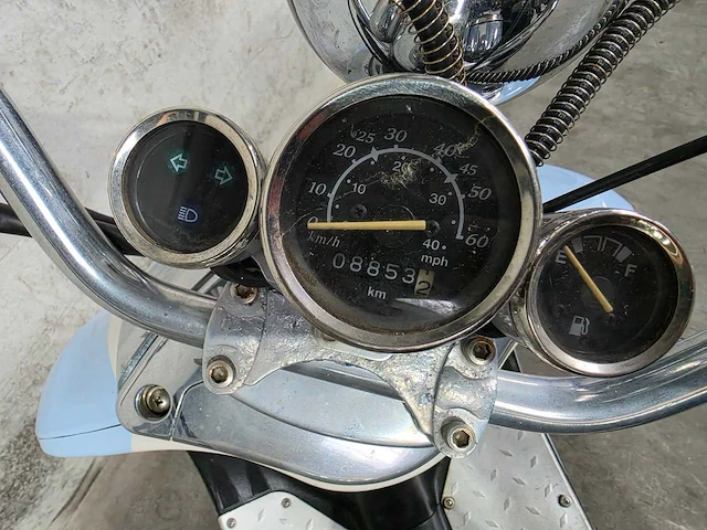Znen - snorscooter - aurora - brommer 4t 25km uitvoering d707tv - afbeelding 7 van  7