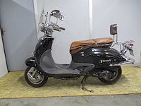 Znen - snorscooter - grande retro - scooter