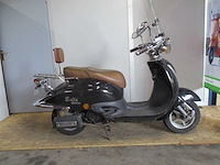 Znen bella retro - snorscooter - scooter - afbeelding 4 van  6