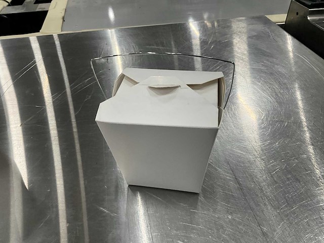 Znp - pallet kartonnen noodles bakjes - afbeelding 3 van  9