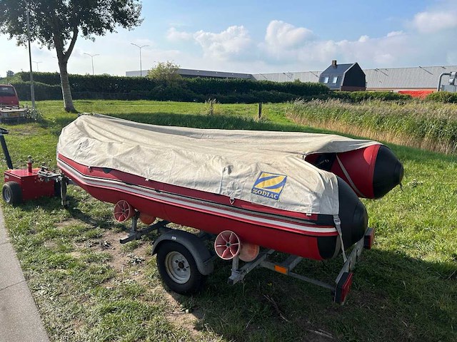 Zodiac mk2c futura rubberboot freewheel trailer - afbeelding 12 van  12