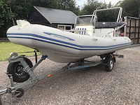 Zodiac zeewaardig speedboot 60pk polyester rib boot - afbeelding 3 van  4