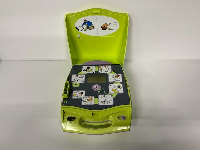 Zoll - aed plus - defibrillator - afbeelding 4 van  7