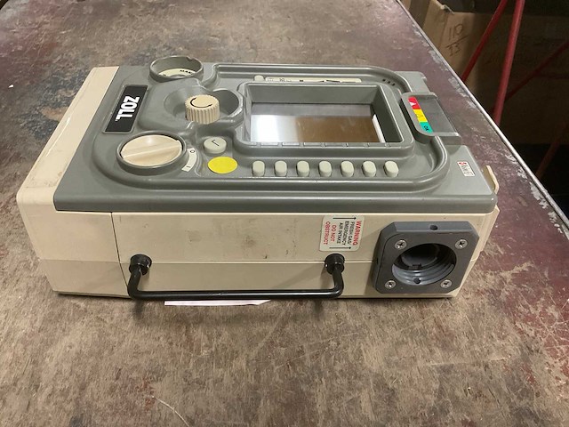 Zoll 731 series portable ventilator - afbeelding 4 van  4