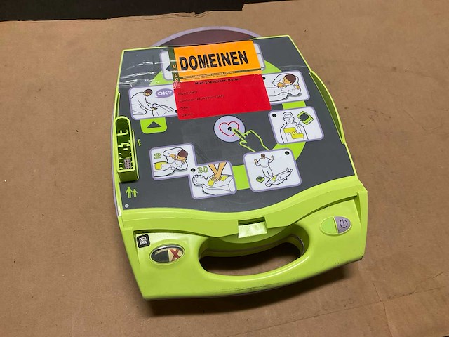 Zoll aed plus defibrillator - afbeelding 3 van  4