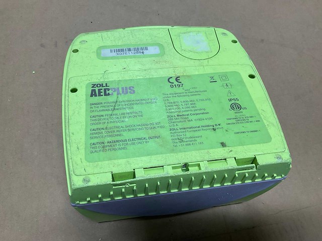 Zoll aed plus defibrillator - afbeelding 3 van  3