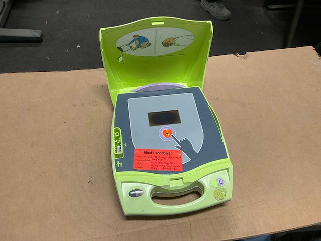 Zoll aed plus defibrillator - afbeelding 2 van  3