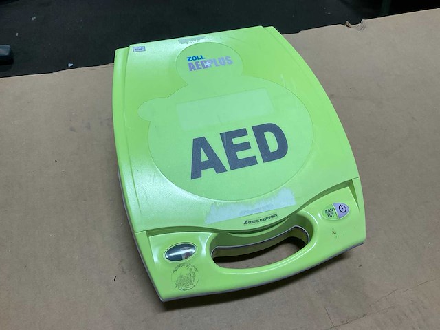 Zoll aed plus defibrillator - afbeelding 1 van  3
