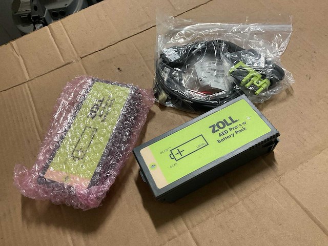 Zoll aed toebehoren (3x) - afbeelding 1 van  3