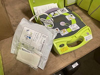 Zoll aed+plus defibrillator - afbeelding 1 van  4