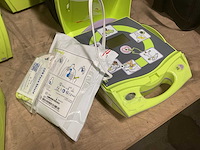 Zoll aed+plus defibrillator - afbeelding 4 van  7
