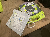 Zoll aed+plus defibrillator - afbeelding 1 van  3