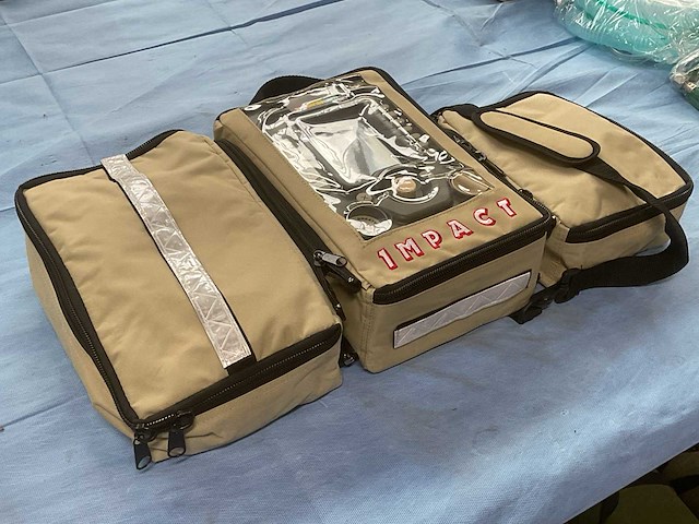 Zoll emv+ 731series portable ventilator set - afbeelding 10 van  10