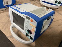Zoll rseries als defibrillator - afbeelding 3 van  6