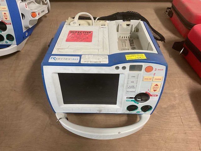 Zoll rseries als defibrillator - afbeelding 2 van  6