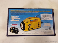 Zonne- en dynamoradio met lamp gm725 - afbeelding 1 van  8