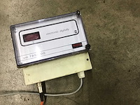 Zonneboilerregelaar en temperatuurmeter - afbeelding 3 van  3