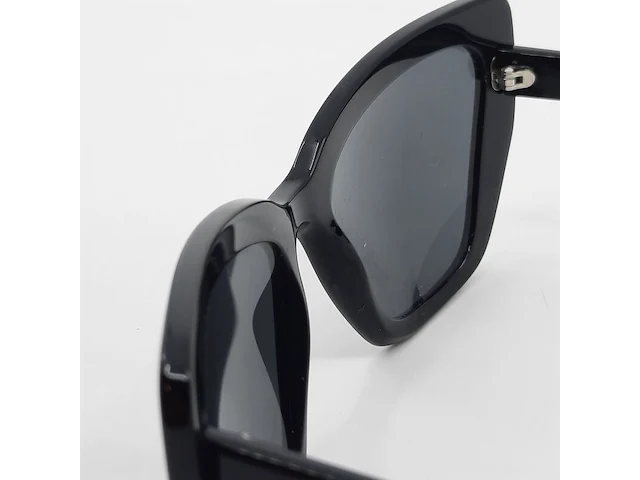 Zonnebril, prada, spr 08v - afbeelding 9 van  10