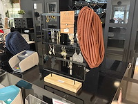 Zonnebrillen, displays en accessoires
