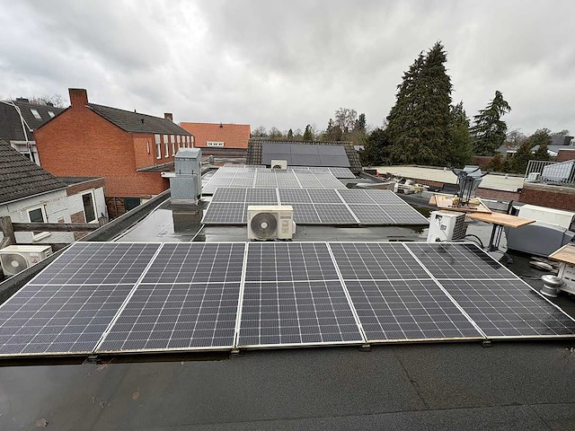 Zonnepaneel (76x) - afbeelding 11 van  14