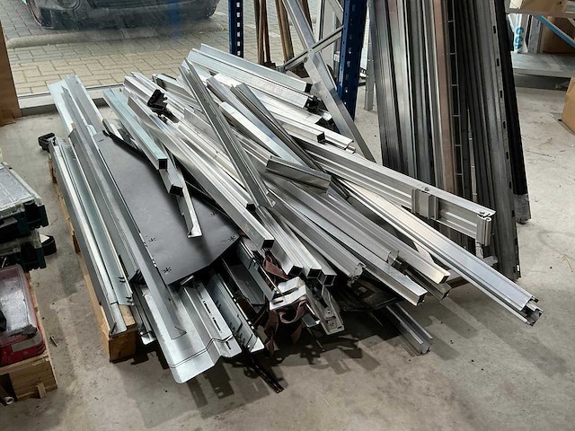 Zonnepaneel bevestigingsprofielen - afbeelding 1 van  7