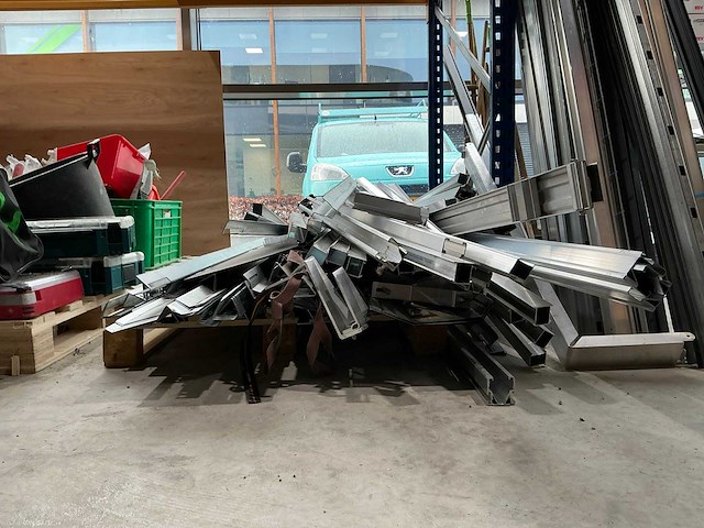 Zonnepaneel bevestigingsprofielen - afbeelding 6 van  7