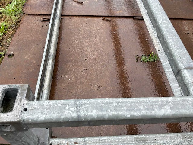 Zonnepaneel frame - afbeelding 5 van  5