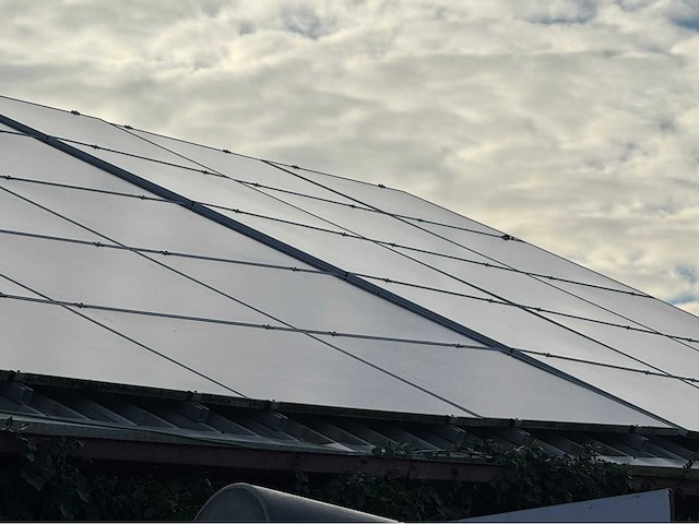 Zonnepaneel installatie - afbeelding 2 van  8