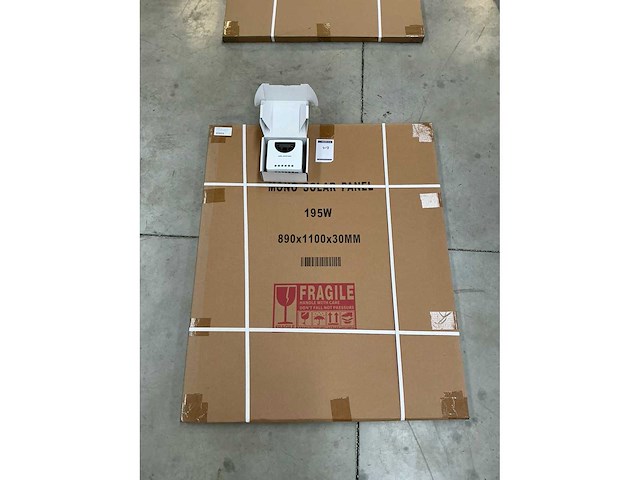 Zonnepaneel met omvormer - afbeelding 2 van  4