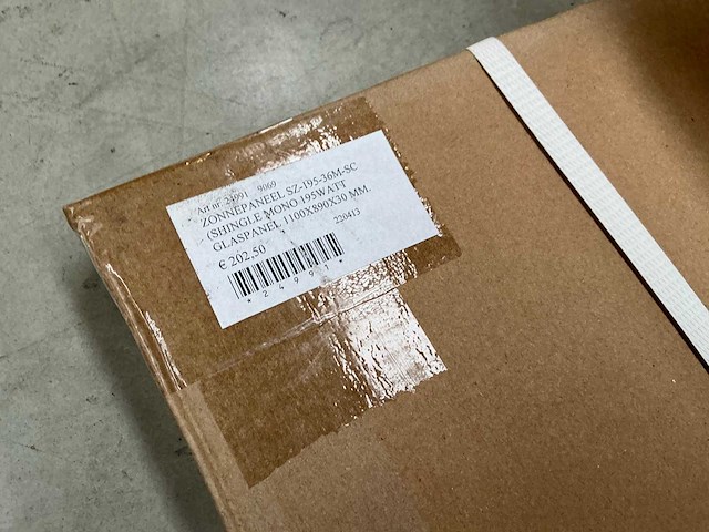 Zonnepaneel met omvormer - afbeelding 3 van  4