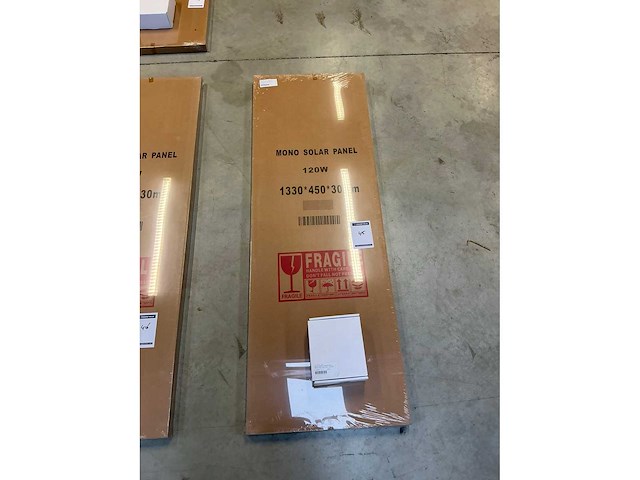 Zonnepaneel met omvormer - afbeelding 2 van  5