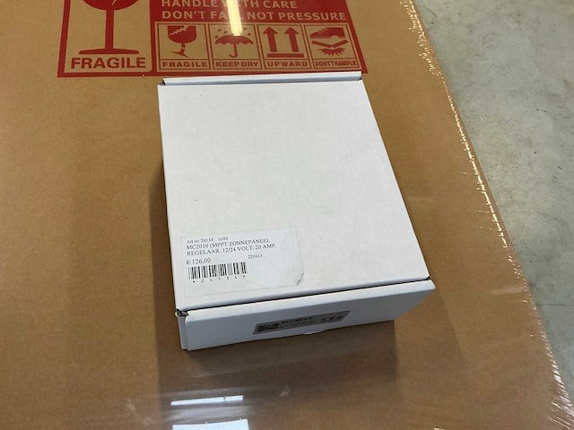 Zonnepaneel met omvormer - afbeelding 4 van  5