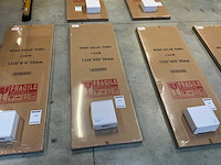 Zonnepaneel met omvormer - afbeelding 1 van  5