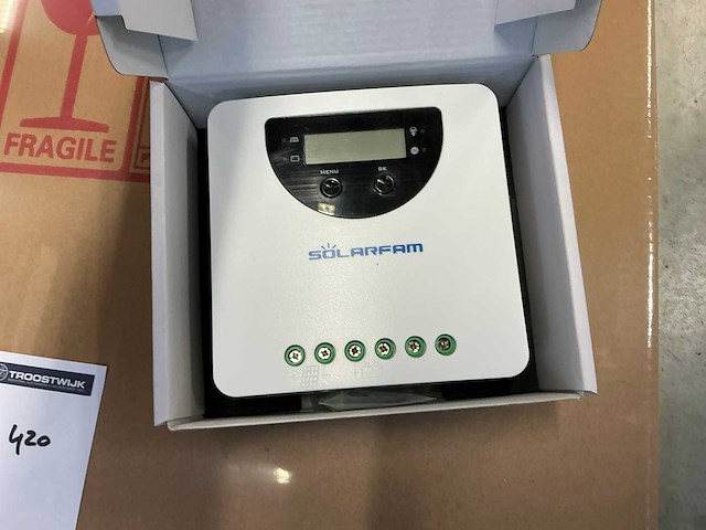 Zonnepaneel met omvormer - afbeelding 5 van  5