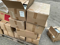 Zonnepaneel onderdelen en bevestigingsmaterialen - afbeelding 10 van  13