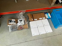 Zonnepaneel regelaar (12x) - afbeelding 1 van  9